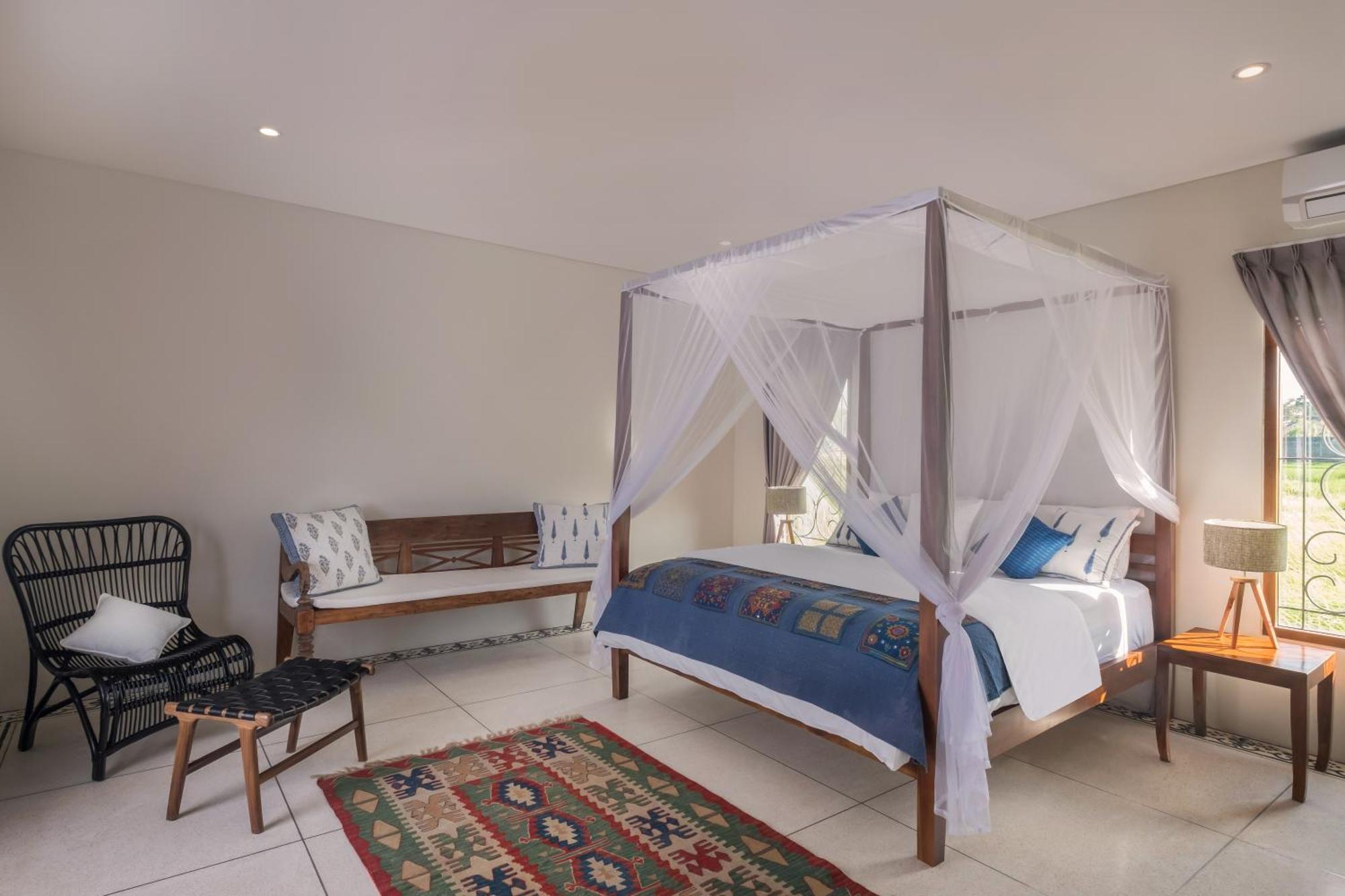 Villa Manggala - 13 Mins Walk To Berawa Beach Canggu  Exterior photo