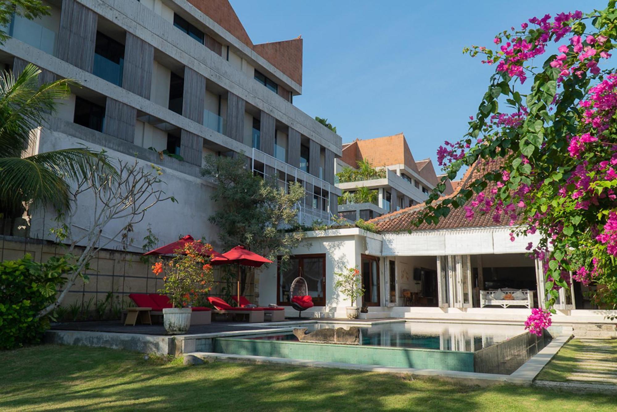 Villa Manggala - 13 Mins Walk To Berawa Beach Canggu  Exterior photo